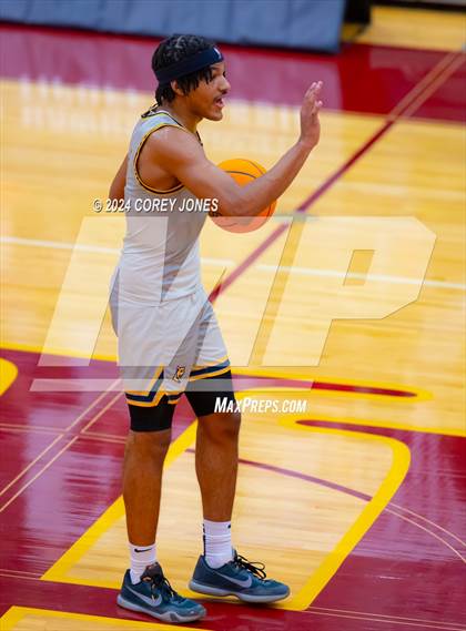 Thumbnail 2 in Wheeler vs Gainesville (Hawks-Naismith Tipoff Classic) photogallery.