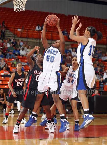 Thumbnail 3 in MacArthur vs. Summit (Texas Region 1 Semifinal) photogallery.