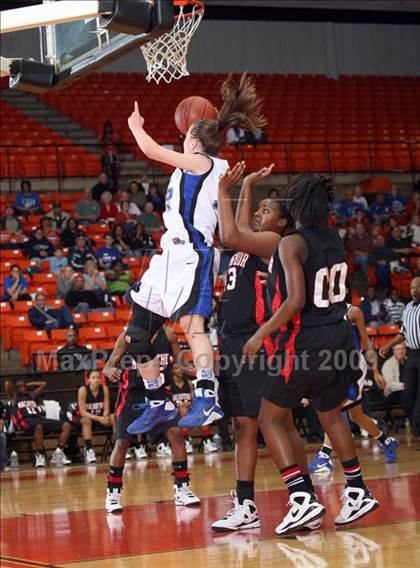 Thumbnail 3 in MacArthur vs. Summit (Texas Region 1 Semifinal) photogallery.