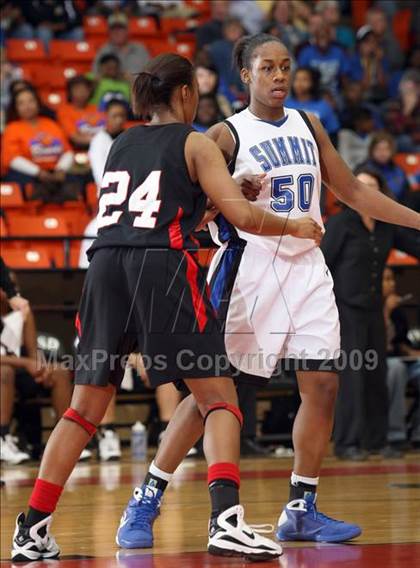 Thumbnail 2 in MacArthur vs. Summit (Texas Region 1 Semifinal) photogallery.