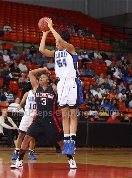 Thumbnail 2 in MacArthur vs. Summit (Texas Region 1 Semifinal) photogallery.