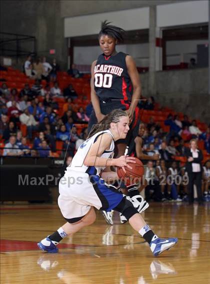 Thumbnail 1 in MacArthur vs. Summit (Texas Region 1 Semifinal) photogallery.