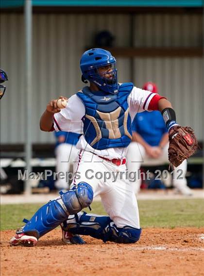 Thumbnail 1 in Pasadena Memorial vs Westbrook (Pasadena Memorial Tournament) photogallery.