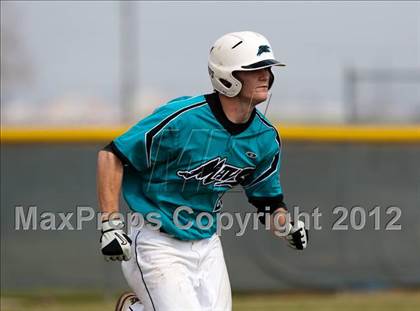 Thumbnail 3 in Pasadena Memorial vs Westbrook (Pasadena Memorial Tournament) photogallery.