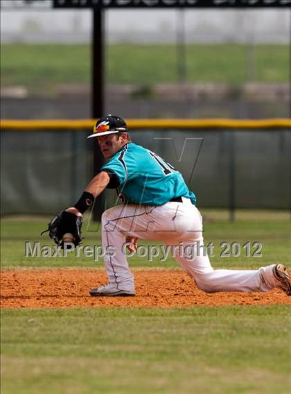 Thumbnail 2 in Pasadena Memorial vs Westbrook (Pasadena Memorial Tournament) photogallery.
