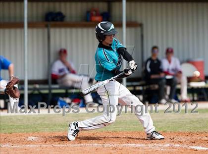 Thumbnail 2 in Pasadena Memorial vs Westbrook (Pasadena Memorial Tournament) photogallery.