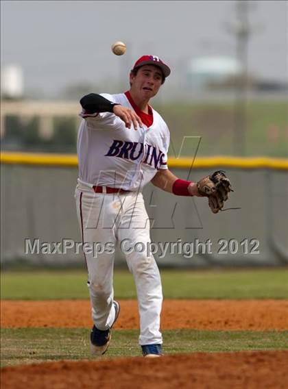 Thumbnail 2 in Pasadena Memorial vs Westbrook (Pasadena Memorial Tournament) photogallery.