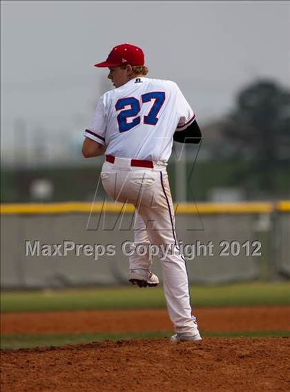 Thumbnail 3 in Pasadena Memorial vs Westbrook (Pasadena Memorial Tournament) photogallery.