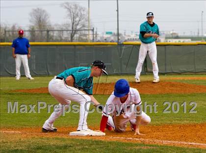 Thumbnail 1 in Pasadena Memorial vs Westbrook (Pasadena Memorial Tournament) photogallery.