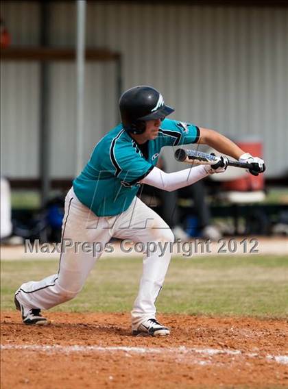 Thumbnail 3 in Pasadena Memorial vs Westbrook (Pasadena Memorial Tournament) photogallery.