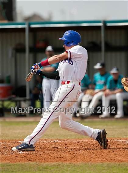Thumbnail 2 in Pasadena Memorial vs Westbrook (Pasadena Memorial Tournament) photogallery.