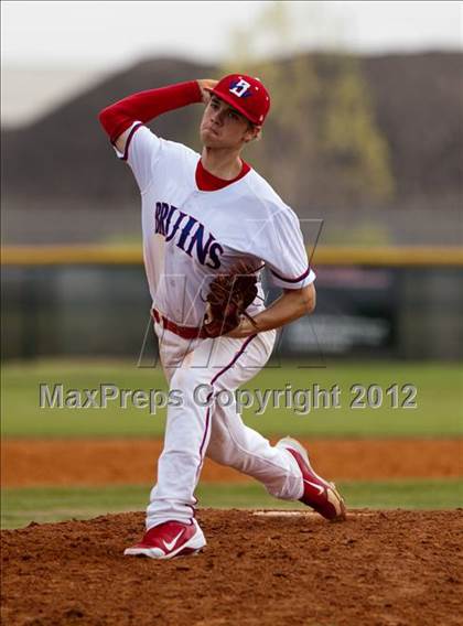 Thumbnail 1 in Pasadena Memorial vs Westbrook (Pasadena Memorial Tournament) photogallery.