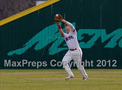 Thumbnail 2 in Pasadena Memorial vs Westbrook (Pasadena Memorial Tournament) photogallery.