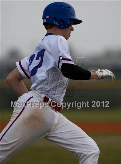 Thumbnail 2 in Pasadena Memorial vs Westbrook (Pasadena Memorial Tournament) photogallery.