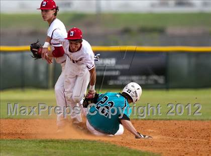 Thumbnail 2 in Pasadena Memorial vs Westbrook (Pasadena Memorial Tournament) photogallery.