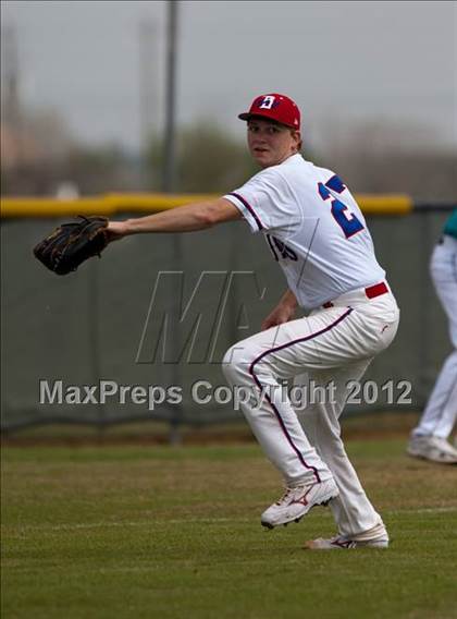 Thumbnail 2 in Pasadena Memorial vs Westbrook (Pasadena Memorial Tournament) photogallery.