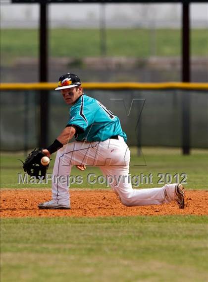 Thumbnail 1 in Pasadena Memorial vs Westbrook (Pasadena Memorial Tournament) photogallery.