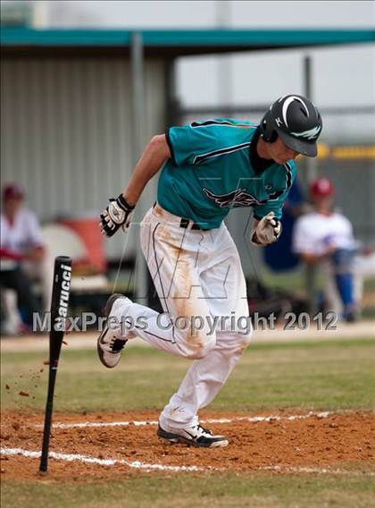 Thumbnail 1 in Pasadena Memorial vs Westbrook (Pasadena Memorial Tournament) photogallery.