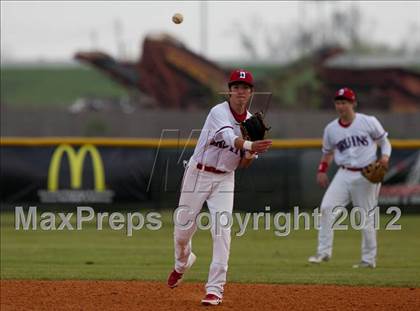 Thumbnail 2 in Pasadena Memorial vs Westbrook (Pasadena Memorial Tournament) photogallery.