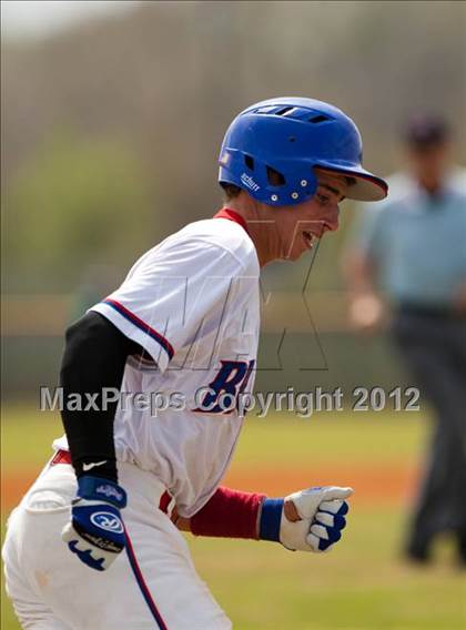 Thumbnail 2 in Pasadena Memorial vs Westbrook (Pasadena Memorial Tournament) photogallery.
