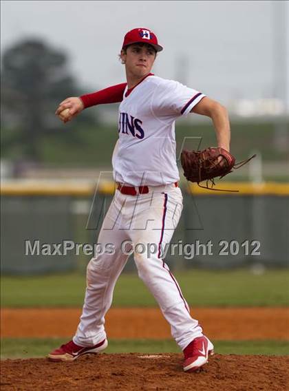 Thumbnail 1 in Pasadena Memorial vs Westbrook (Pasadena Memorial Tournament) photogallery.