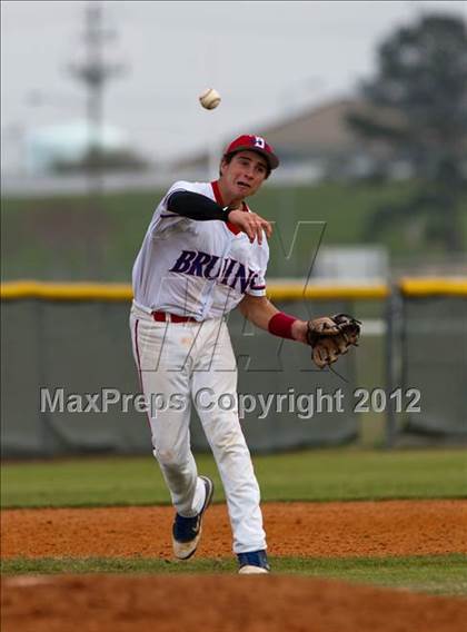 Thumbnail 2 in Pasadena Memorial vs Westbrook (Pasadena Memorial Tournament) photogallery.