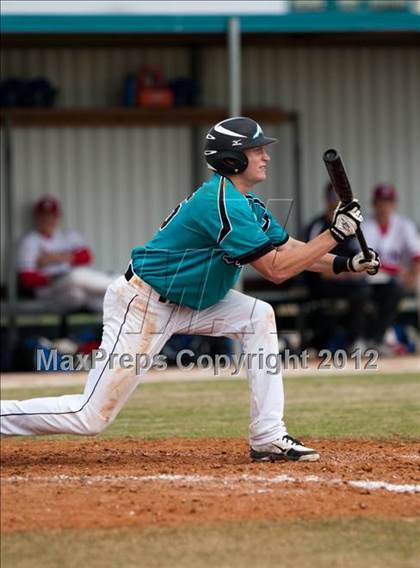 Thumbnail 3 in Pasadena Memorial vs Westbrook (Pasadena Memorial Tournament) photogallery.