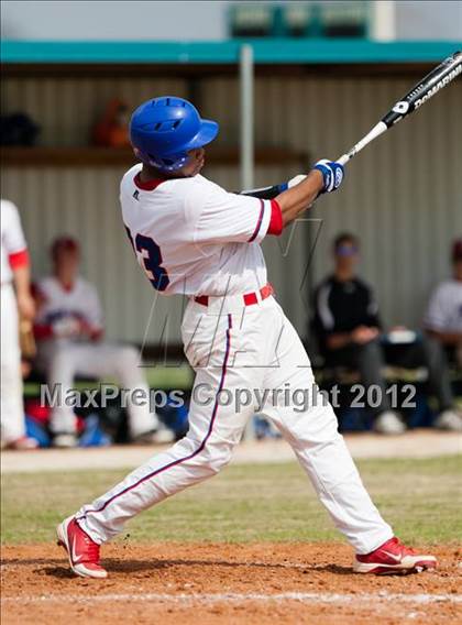 Thumbnail 3 in Pasadena Memorial vs Westbrook (Pasadena Memorial Tournament) photogallery.