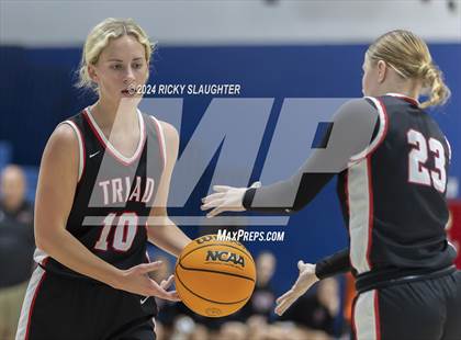 Thumbnail 2 in Triad vs Marquette Catholic (Columbia Tip Off Tournament) photogallery.