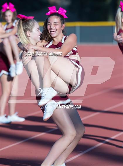 Thumbnail 3 in FR: Simi Valley @ Royal photogallery.