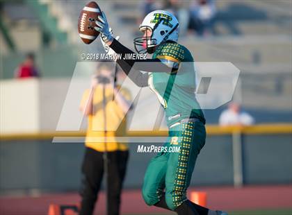 Thumbnail 2 in FR: Simi Valley @ Royal photogallery.