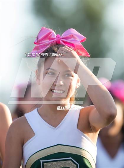 Thumbnail 3 in FR: Simi Valley @ Royal photogallery.