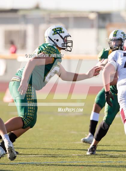 Thumbnail 3 in FR: Simi Valley @ Royal photogallery.
