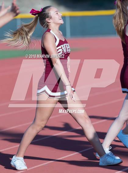 Thumbnail 3 in FR: Simi Valley @ Royal photogallery.