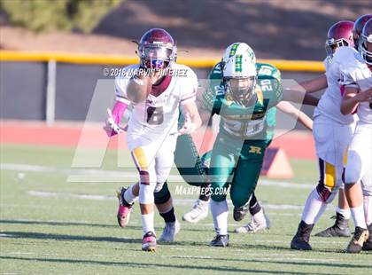 Thumbnail 3 in FR: Simi Valley @ Royal photogallery.