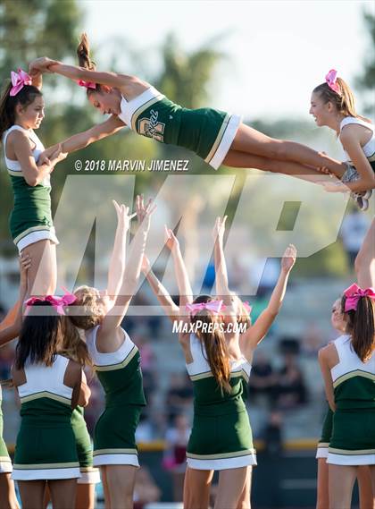 Thumbnail 3 in FR: Simi Valley @ Royal photogallery.