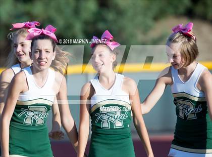 Thumbnail 2 in FR: Simi Valley @ Royal photogallery.