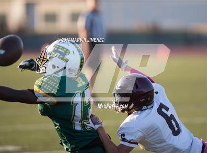 Thumbnail 1 in FR: Simi Valley @ Royal photogallery.