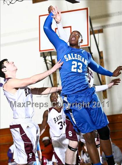 Thumbnail 2 in Salesian vs Scarsdale (Queen City Classic) photogallery.