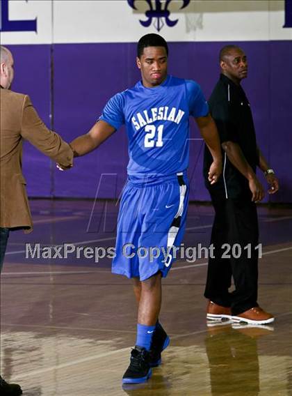 Thumbnail 2 in Salesian vs Scarsdale (Queen City Classic) photogallery.