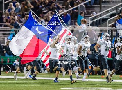 Thumbnail 3 in Centennial vs. Reedy (UIL 5A DII Regional Playoff) photogallery.
