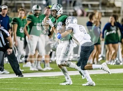 Thumbnail 1 in Centennial vs. Reedy (UIL 5A DII Regional Playoff) photogallery.