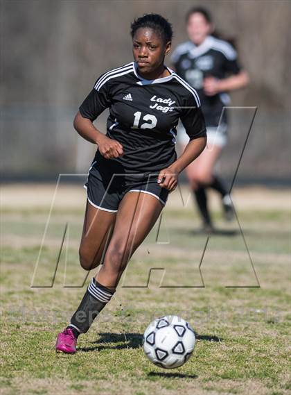 Thumbnail 2 in Forestview vs Crest (Gazette Cup) photogallery.