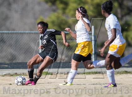 Thumbnail 1 in Forestview vs Crest (Gazette Cup) photogallery.
