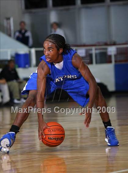 Thumbnail 1 in Dickinson vs. Duncanville (McDonalds Texas Invitational) photogallery.