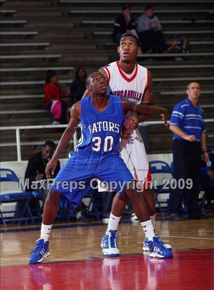 Thumbnail 1 in Dickinson vs. Duncanville (McDonalds Texas Invitational) photogallery.