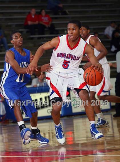Thumbnail 1 in Dickinson vs. Duncanville (McDonalds Texas Invitational) photogallery.