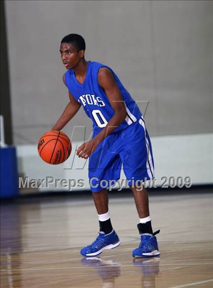 Thumbnail 1 in Dickinson vs. Duncanville (McDonalds Texas Invitational) photogallery.