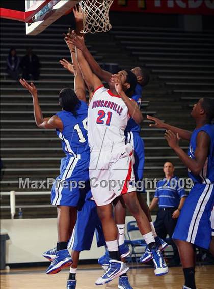Thumbnail 3 in Dickinson vs. Duncanville (McDonalds Texas Invitational) photogallery.