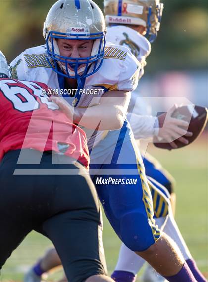 Thumbnail 1 in San Pasqual @ Fallbrook photogallery.